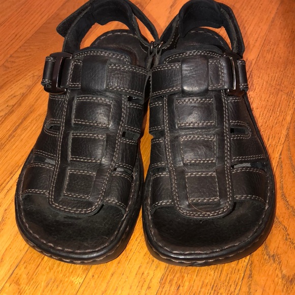 mens sketcher sandals